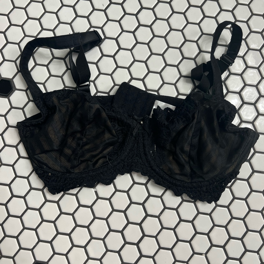 Whimsy lace underwire bra size 32D